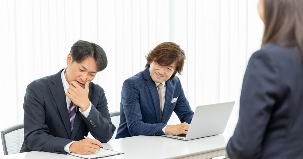 避けるべき弁護士・失敗する法律事務所の3つの特徴のイメージ画像